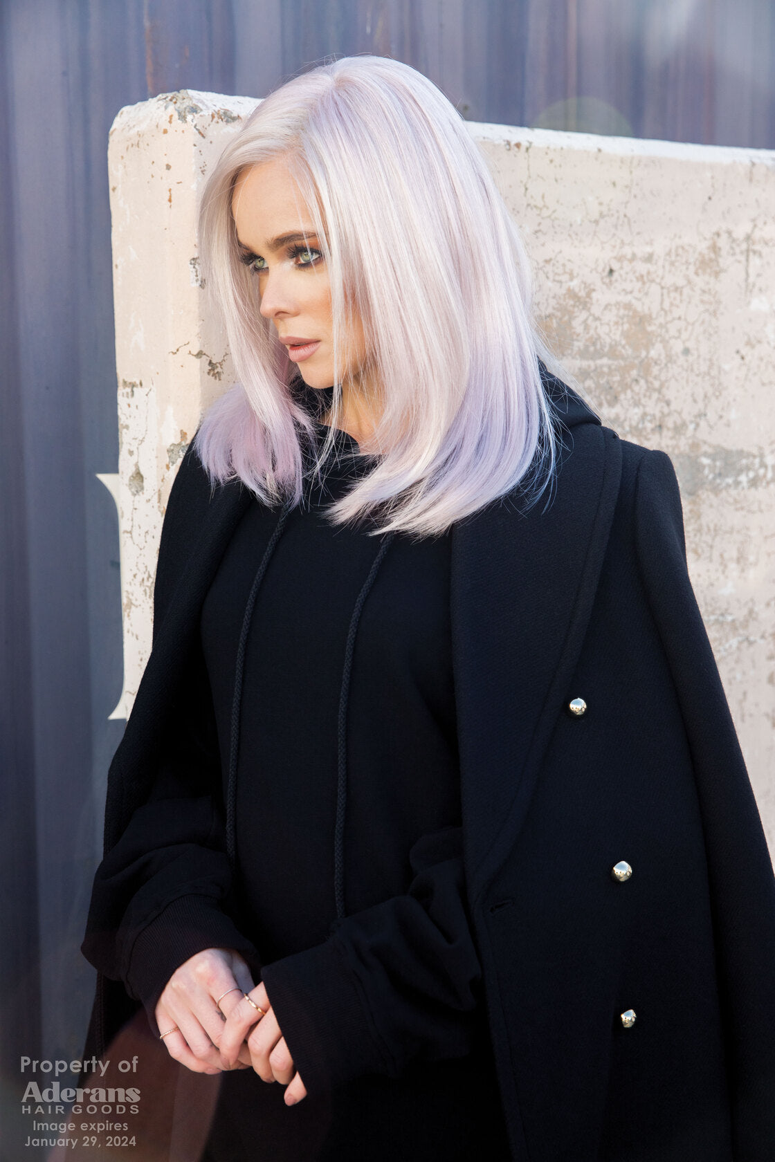 Dakota Wig - 2387 ROP Hi Fashion Collection