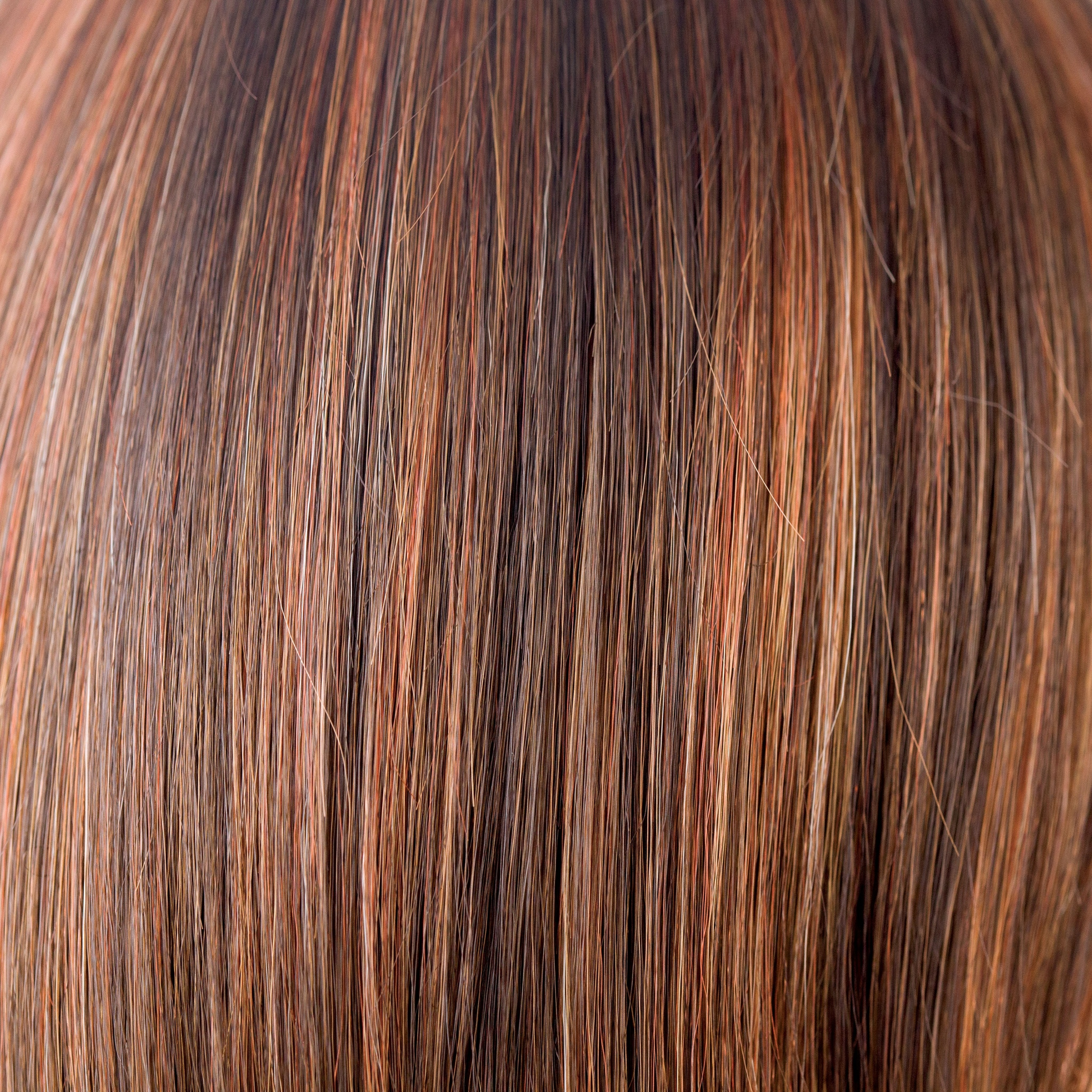 Ginger-H  -  Ginger Highlight has deep browns and smoked paprika slices, blended into fine weaves of highlighted ginger. This copper twist is fashion forward and fabulous.