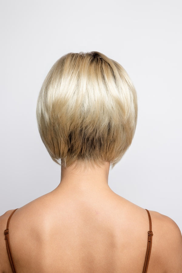 Emy Wig - 2576   Amore Collection