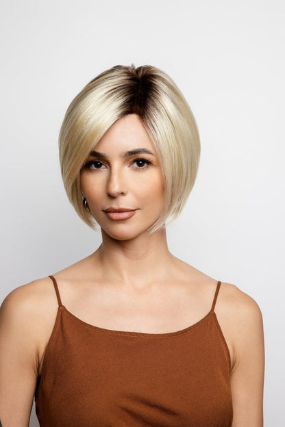 Emy Wig - 2576   Amore Collection